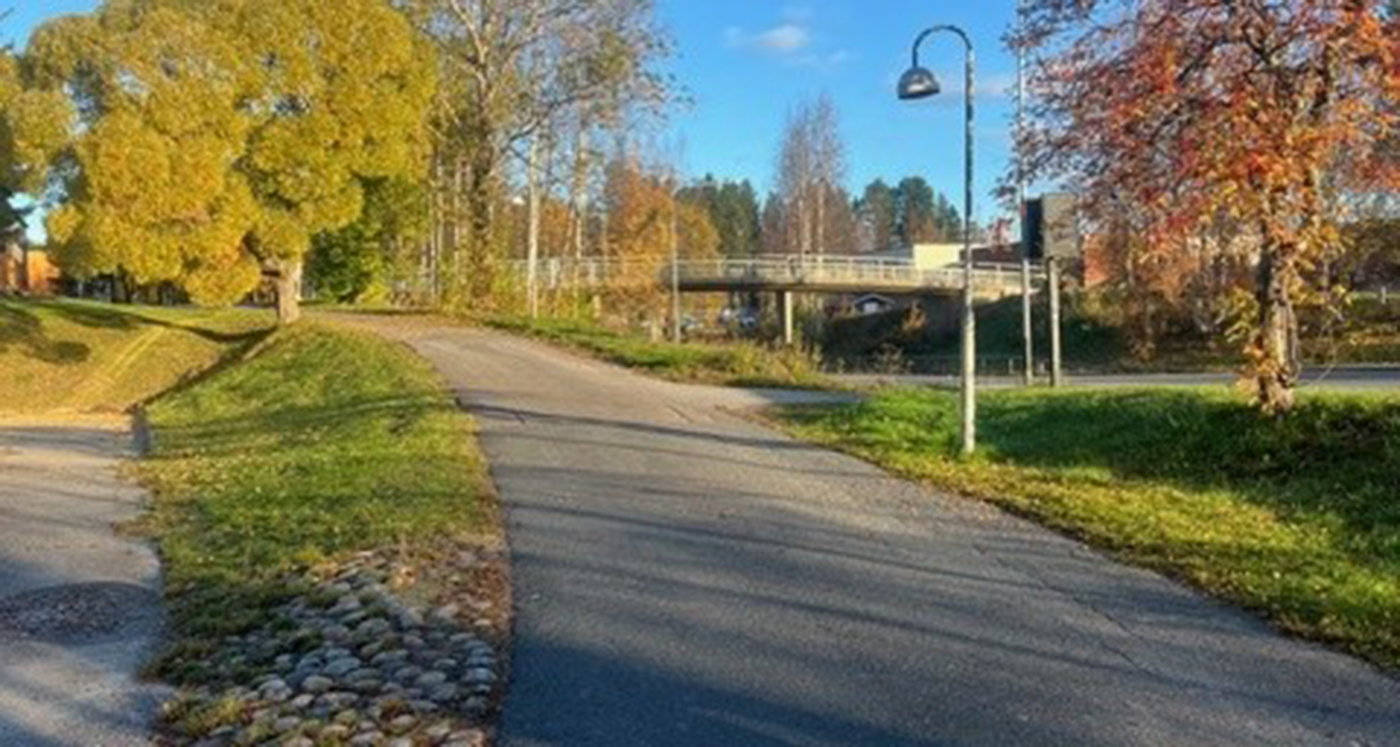 Gång - och cykelväg mot Kunskapens Bro