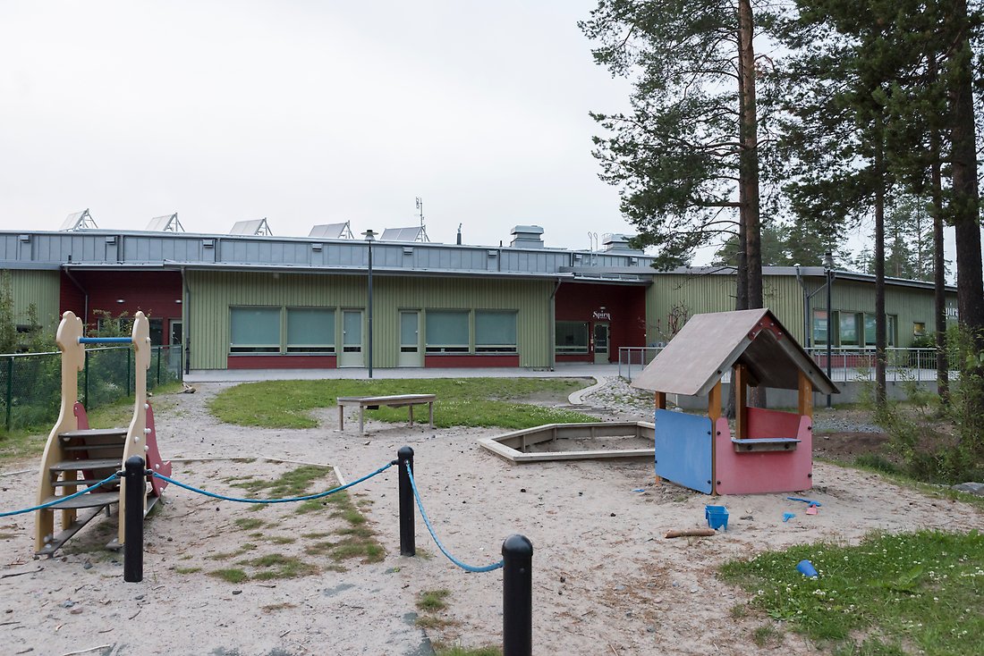 Utomhusmiljö Spira förskola, en del av förskolans gård